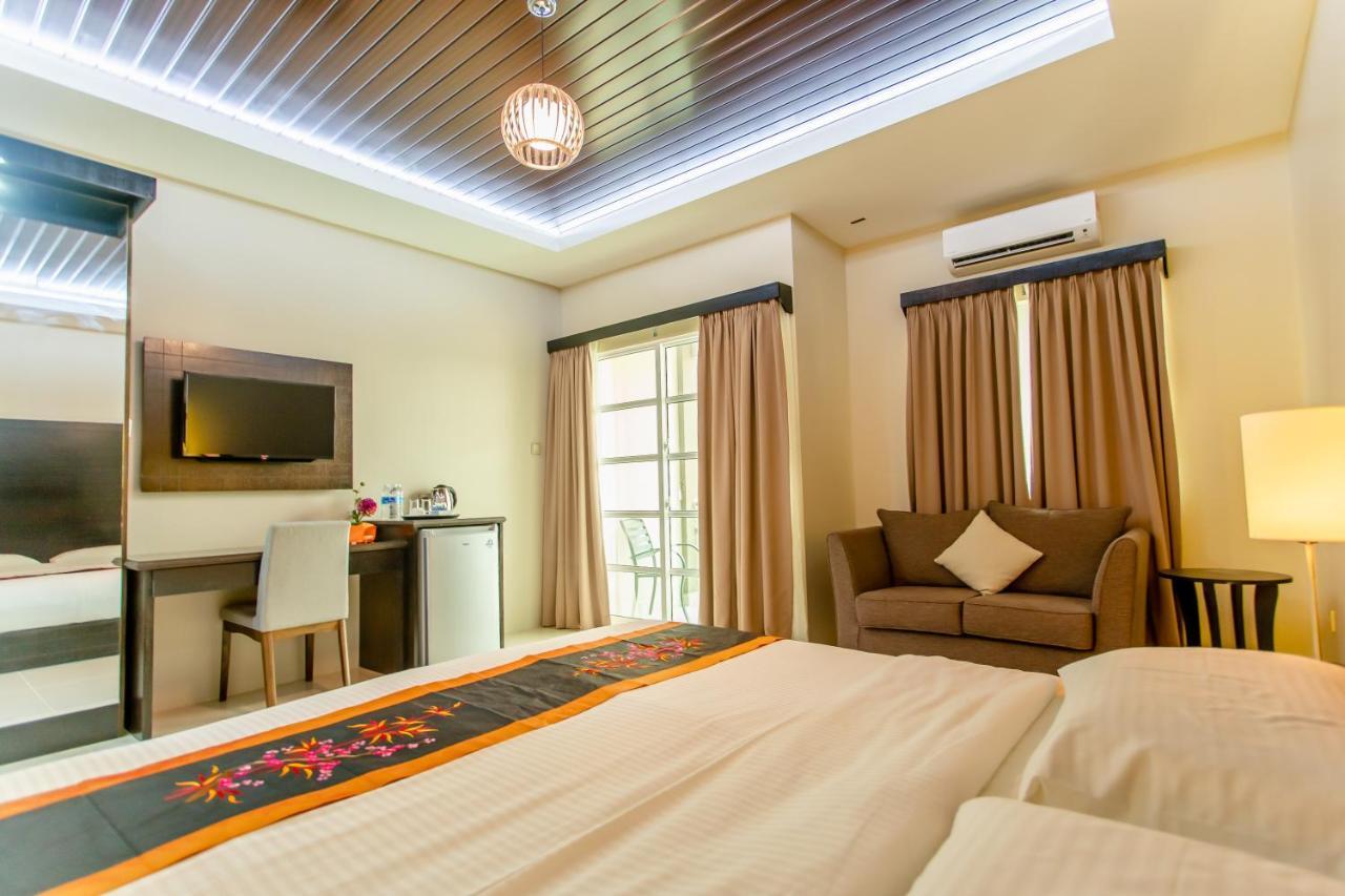 Aneeda Inn Pantai Cenang  Εξωτερικό φωτογραφία