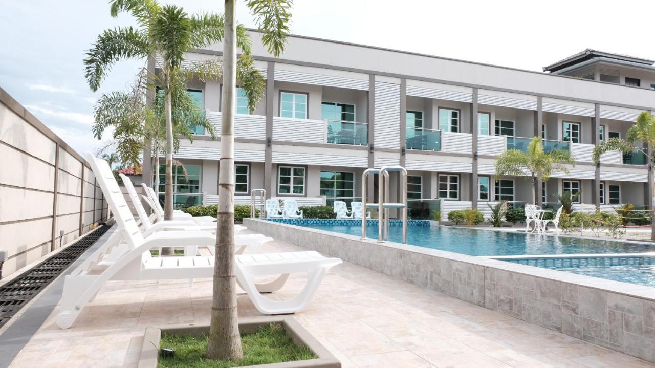 Aneeda Inn Pantai Cenang  Εξωτερικό φωτογραφία