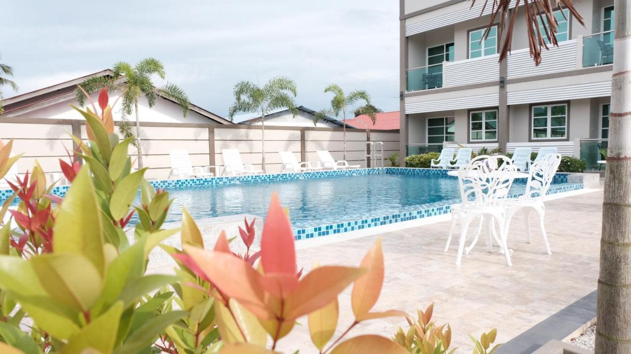 Aneeda Inn Pantai Cenang  Εξωτερικό φωτογραφία