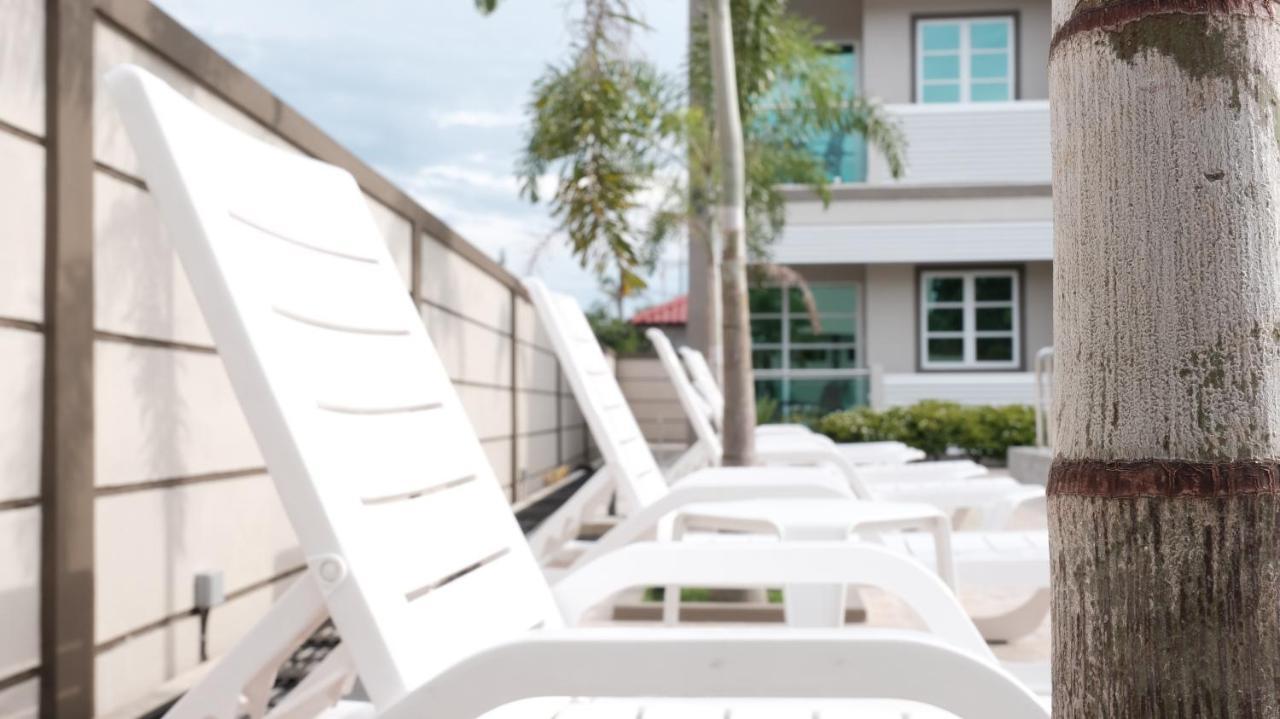 Aneeda Inn Pantai Cenang  Εξωτερικό φωτογραφία